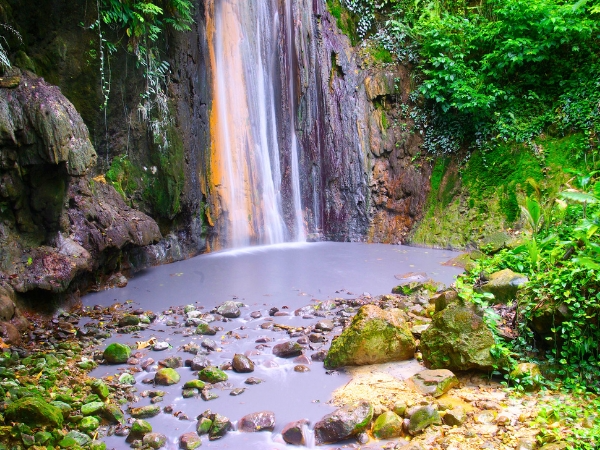 Diamond Falls Saint Lucia