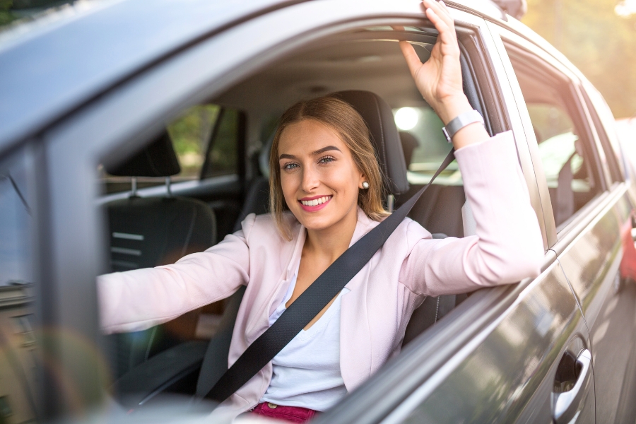 A Complete Guide to Driving Regulations in Saint Lucia
